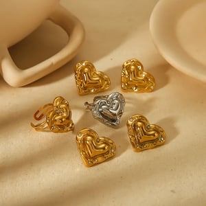 1 pezzo classico stile semplice a forma di cuore in acciaio inossidabile placcato Colore oro 18 carati con intarsi in strass da donna anelli a bottone h5 